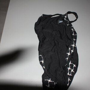 Black & White  Reversibile 1 Pcs Speedo Swimsuit Size Large